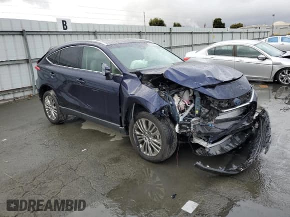 ✅ 2023 Toyota Venza XLE • VIN: JTEAAAAH1PJ127786 • Lot: 84798715. Wystawiony na Copart z przebiegiem 45 887 mil. Bezpłatny archiwum sprzedaży aukcyjnych z USA i szczegółowy raport historii pojazdu na DreamBid. Zdjęcie 4.