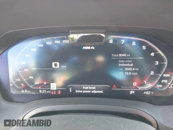 ✅ 2022 BMW M4 Competition xDrive • VIN: WBS33BA00NCJ63924 • Lot: 41549620. Listed on IAAI with 9,046 mi. Free auction sales archive from the USA and detailed vehicle history report at DreamBid. Image 7.