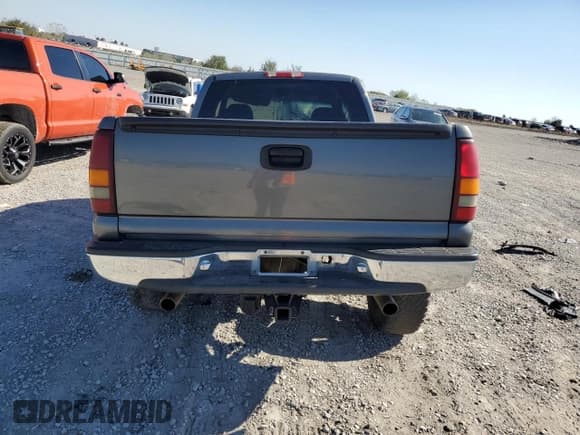 ✅ 2001 Chevrolet Silverado 1500 LS • VIN: 2GCEK19T511265957 • Лот: 86174685. Опубликован ранее на Copart с пробегом 277 897 миль. Бесплатный доступ к архиву аукционных продаж из США и подробный отчёт об истории автомобиля на DreamBid. Изображение 6.