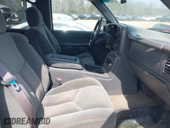 ✅ 2004 Chevrolet Silverado 2500HD LT3 • VIN: 1GCHK23G74F114579 • Лот: 41794758. Опубликован ранее на IAAI с пробегом 184 369 миль. Бесплатный доступ к архиву аукционных продаж из США и подробный отчёт об истории автомобиля на DreamBid. Изображение 5.