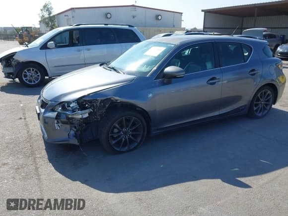 ✅ 2013 Lexus CT 200h • VIN: JTHKD5BH3D2168916 • Лот: 43620506. Опубликован ранее на IAAI с пробегом 144 831 миль. Бесплатный доступ к архиву аукционных продаж из США и подробный отчёт об истории автомобиля на DreamBid. Изображение 6.