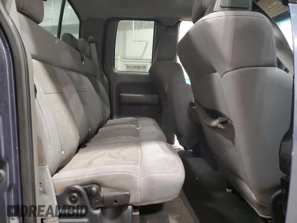 ✅ 2004 Ford F-150 XLT • VIN: 1FTPX14514NB80152 • Lot: 86450194. Wystawiony na Copart z przebiegiem 153 760 mil. Bezpłatny archiwum sprzedaży aukcyjnych z USA i szczegółowy raport historii pojazdu na DreamBid. Zdjęcie 10.