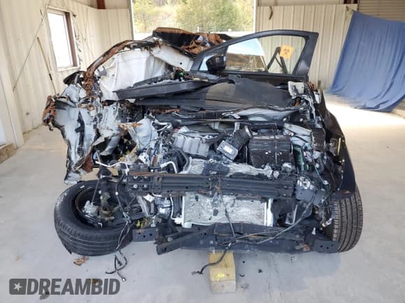 ✅ 2022 Nissan Versa SV • VIN: 3N1CN8EV4NL844153 • Lot: 92880445. Wystawiony na Copart z przebiegiem Nie podano. Bezpłatny archiwum sprzedaży aukcyjnych z USA i szczegółowy raport historii pojazdu na DreamBid. Zdjęcie 5.