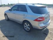 ✅ 2013 Mercedes-Benz M 350 • VIN: 4JGDA2EB0DA139061 • Lot: 42612162. Wystawiony na IAAI z przebiegiem 171 576 mil. Bezpłatny archiwum sprzedaży aukcyjnych z USA i szczegółowy raport historii pojazdu na DreamBid. Zdjęcie 3.