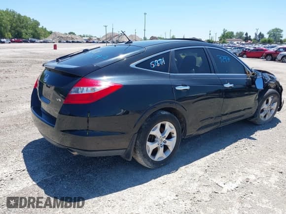 ✅ 2012 Honda Crosstour EX-L • VIN: 5J6TF1H52CL005294 • Lot: 39677297. Wystawiony na IAAI z przebiegiem 102 516 mil. Bezpłatny archiwum sprzedaży aukcyjnych z USA i szczegółowy raport historii pojazdu na DreamBid. Zdjęcie 4.