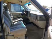 ✅ 2005 Chevrolet Avalanche LS • VIN: 3GNEC12Z55G271144 • Lot: 43633435. Listed on IAAI with 291,369 mi. Free auction sales archive from the USA and detailed vehicle history report at DreamBid. Image 5.