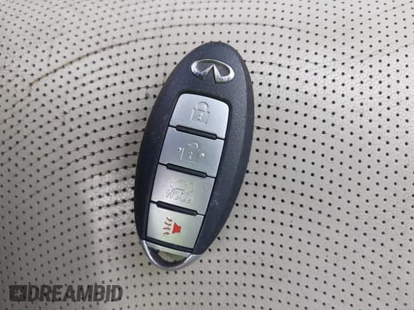 ✅ 2014 Infiniti Q50 Premium • VIN: JN1BV7APXEM674609 • Лот: 42501051. Опубликован ранее на IAAI с пробегом 93 998 миль. Бесплатный доступ к архиву аукционных продаж из США и подробный отчёт об истории автомобиля на DreamBid. Изображение 11.