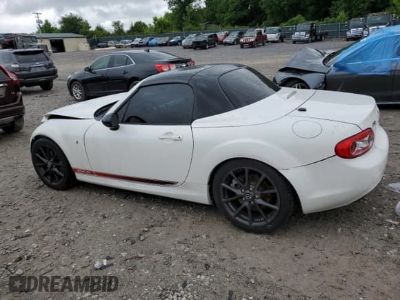 ✅ 2013 Mazda MX-5 Miata Club • VIN: JM1NC2MFXD0231159 • Лот: 58492945. Опубликован ранее на Copart с пробегом 101 427 миль. Бесплатный доступ к архиву аукционных продаж из США и подробный отчёт об истории автомобиля на DreamBid. Изображение 2.