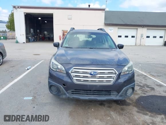 ✅ 2015 Subaru Outback 2.5i • VIN: 4S4BSAAC3F3233343 • Lot: 43233993. Wystawiony na IAAI z przebiegiem 214 021 mil. Bezpłatny archiwum sprzedaży aukcyjnych z USA i szczegółowy raport historii pojazdu na DreamBid. Zdjęcie 12.