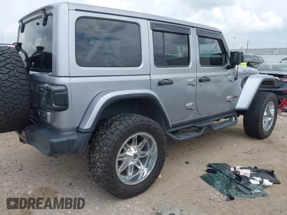 ✅ 2021 Jeep Wrangler Unlimited Rubicon • VIN: 1C4HJXFNXMW524545 • Лот: 42774766. Опубликован ранее на IAAI с пробегом 115 439 миль. Бесплатный доступ к архиву аукционных продаж из США и подробный отчёт об истории автомобиля на DreamBid. Изображение 4.