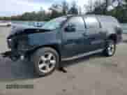 2010 Chevrolet Suburban LT z VIN 1GNUKJE31AR198192, wystawiony jako Copart lot #70546795 z przebiegiem 330 168 mil mil oraz Szkoda całkowita • Salvage title. Historia ofert i sprzedaży dostępna na DreamBid. Obrazek 1.