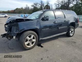 ✅ 2010 Chevrolet Suburban LT • VIN: 1GNUKJE31AR198192 • Lot: 70546795. Wystawiony na Copart z przebiegiem 330 168 mil. Bezpłatny archiwum sprzedaży aukcyjnych z USA i szczegółowy raport historii pojazdu na DreamBid. Zdjęcie 1.