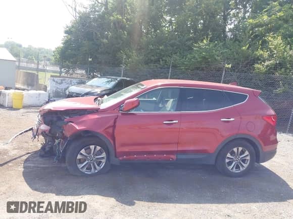 ✅ 2016 Hyundai Santa Fe • VIN: 5XYZT3LB2GG363031 • Lot: 42868870. Wystawiony na IAAI z przebiegiem 118 130 mil. Bezpłatny archiwum sprzedaży aukcyjnych z USA i szczegółowy raport historii pojazdu na DreamBid. Zdjęcie 14.