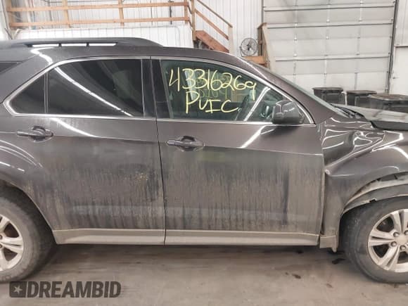 ✅ 2015 Chevrolet Equinox LT • VIN: 1GNFLFEK1FZ100571 • Lot: 43316269. Wystawiony na IAAI z przebiegiem 172 778 mil. Bezpłatny archiwum sprzedaży aukcyjnych z USA i szczegółowy raport historii pojazdu na DreamBid. Zdjęcie 13.