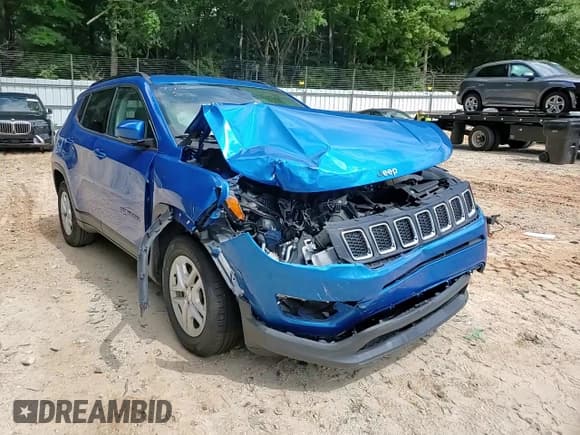 ✅ 2020 Jeep Compass Sport • VIN: 3C4NJCAB0LT230276 • Lot: 67936245. Listed on Copart with 59,751 mi. Free auction sales archive from the USA and detailed vehicle history report at DreamBid. Image 14.