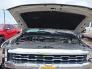 ✅ 2018 Chevrolet Silverado 1500 LTZ • VIN: 3GCUKSECXJG375885 • Lot: 42625190. Wystawiony na IAAI z przebiegiem Nie podano. Bezpłatny archiwum sprzedaży aukcyjnych z USA i szczegółowy raport historii pojazdu na DreamBid. Zdjęcie 10.