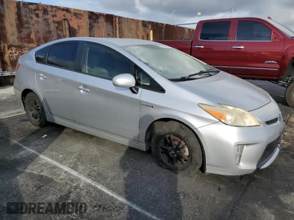 ✅ 2012 Toyota Prius Three • VIN: JTDKN3DU8C5521676 • Лот: 93496985. Опубликован ранее на Copart с пробегом 160 225 миль. Бесплатный доступ к архиву аукционных продаж из США и подробный отчёт об истории автомобиля на DreamBid. Изображение 4.