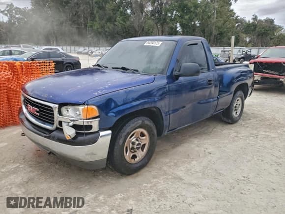 ✅ 2000 GMC Sierra 1500 SL • VIN: 1GTEC14W2YZ308389 • Lot: 94284175. Listed on Copart with Not provided. Free auction sales archive from the USA and detailed vehicle history report at DreamBid. Image 1.