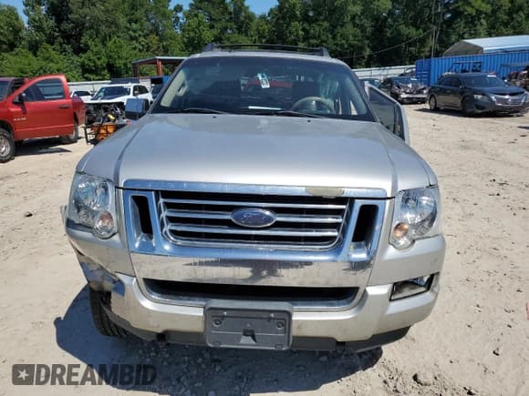 ✅ 2008 Ford Explorer Sport Trac Limited • VIN: 1FMEU33E68UA28260 • Лот: 71092935. Опубликован ранее на Copart с пробегом Не указан. Бесплатный доступ к архиву аукционных продаж из США и подробный отчёт об истории автомобиля на DreamBid. Изображение 5.