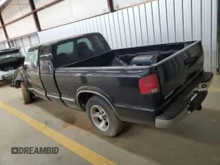 ✅ 2001 Chevrolet S-10 LS • VIN: 1GCCS19W518137894 • Лот: 51123925. Опубликован ранее на Copart с пробегом Не указан. Бесплатный доступ к архиву аукционных продаж из США и подробный отчёт об истории автомобиля на DreamBid. Изображение 2.
