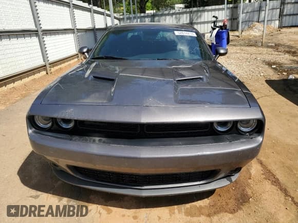 ✅ 2021 Dodge Challenger SXT • VIN: 2C3CDZAG6MH517536 • Lot: 52814214. Wystawiony na Copart z przebiegiem 61 810 mil. Bezpłatny archiwum sprzedaży aukcyjnych z USA i szczegółowy raport historii pojazdu na DreamBid. Zdjęcie 5.