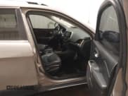 ✅ 2018 Jeep Cherokee Limited • VIN: 1C4PJMDB6JD613166 • Lot: 43260618. Wystawiony na IAAI z przebiegiem 92 627 mil. Bezpłatny archiwum sprzedaży aukcyjnych z USA i szczegółowy raport historii pojazdu na DreamBid. Zdjęcie 5.