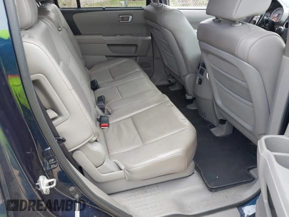 ✅ 2010 Honda Pilot Touring • VIN: 5FNYF4H88AB015903 • Лот: 40793007. Опубликован ранее на IAAI с пробегом 313 758 миль. Бесплатный доступ к архиву аукционных продаж из США и подробный отчёт об истории автомобиля на DreamBid. Изображение 8.