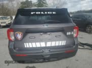 ✅ 2024 Ford Police Interceptor Utility • VIN: 1FM5K8AB9RGA69221 • Lot: 51231915. Wystawiony na Copart z przebiegiem 3 386 mil. Bezpłatny archiwum sprzedaży aukcyjnych z USA i szczegółowy raport historii pojazdu na DreamBid. Zdjęcie 6.