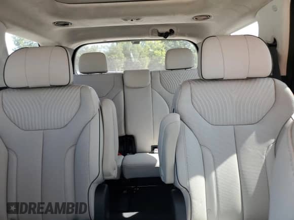 2024 Hyundai Palisade Calligraphy с VIN KM8R7DGEXRU730057, выставлен на аукционе Copart как лот 70625014 с пробегом 12 742 миль миль и Списание • Salvage title. История ставок и продаж доступна на DreamBid. Изображение 10.