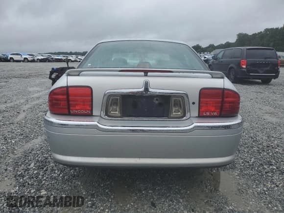 ✅ 2002 Lincoln LS w/Base Pkg • VIN: 1LNHM87AX2Y673219 • Лот: 67146335. Опубликован ранее на Copart с пробегом 183 601 миль. Бесплатный доступ к архиву аукционных продаж из США и подробный отчёт об истории автомобиля на DreamBid. Изображение 6.