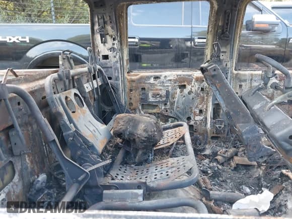 ✅ 2012 Ford F-250 Lariat • VIN: 1FT7W2BT2CED07208 • Lot: 43451916. Listed on IAAI with Not provided. Free auction sales archive from the USA and detailed vehicle history report at DreamBid. Image 8.