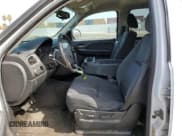 ✅ 2009 Chevrolet Suburban LS • VIN: 1GNFC16J09R194326 • Lot: 69039065. Listed on Copart with 136,859 mi. Free auction sales archive from the USA and detailed vehicle history report at DreamBid. Image 7.