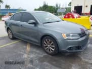 ✅ 2013 Volkswagen Jetta SE • VIN: 3VWDP7AJ7DM366924 • Lot: 42436154. Wystawiony na IAAI z przebiegiem 160 518 mil. Bezpłatny archiwum sprzedaży aukcyjnych z USA i szczegółowy raport historii pojazdu na DreamBid. Zdjęcie 1.