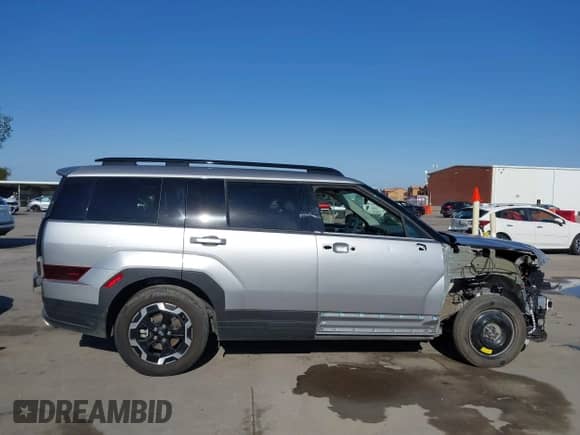 2024 Hyundai Santa Fe SEL z VIN 5NMP24GL4RH022497, wystawiony jako IAAI lot #41034640 z przebiegiem 21 298 mil mil oraz . Historia ofert i sprzedaży dostępna na DreamBid. Obrazek 14.