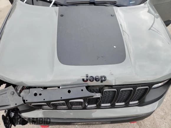 ✅ 2023 Jeep Renegade Trailhawk • VIN: ZACNJDC19PPP21529 • Лот: 90328045. Опубликован ранее на Copart с пробегом Не указан. Бесплатный доступ к архиву аукционных продаж из США и подробный отчёт об истории автомобиля на DreamBid. Изображение 12.