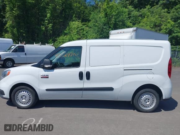 ✅ 2022 Ram ProMaster City Cargo Tradesman • VIN: ZFBHRFAB0N6W68769 • Lot: 42524708. Listed on IAAI with 41,685 mi. Free auction sales archive from the USA and detailed vehicle history report at DreamBid. Image 14.
