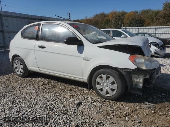 ✅ 2007 Hyundai Accent GS • VIN: KMHCM36CX7U053842 • Лот: 77150154. Опубликован ранее на Copart с пробегом 162 774 миль. Бесплатный доступ к архиву аукционных продаж из США и подробный отчёт об истории автомобиля на DreamBid. Изображение 4.