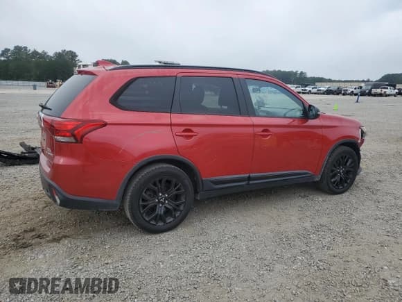 ✅ 2019 Mitsubishi Outlander SE • VIN: JA4AD3A33KZ025244 • Lot: 85261955. Listed on Copart with 138,684 mi. Free auction sales archive from the USA and detailed vehicle history report at DreamBid. Image 3.