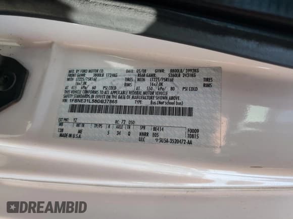 ✅ 2008 Ford Econoline Passenger XL • VIN: 1FBNE31L58DB37865 • Lot: 61240235. Wystawiony na Copart z przebiegiem 136 743 mil. Bezpłatny archiwum sprzedaży aukcyjnych z USA i szczegółowy raport historii pojazdu na DreamBid. Zdjęcie 13.