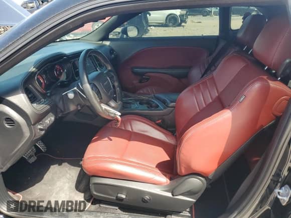 2021 Dodge Challenger SRT Hellcat с VIN 2C3CDZC99MH676534, выставлен на аукционе Copart как лот 63627935 с пробегом 48 483 миль миль и Списание • Salvage title. История ставок и продаж доступна на DreamBid. Изображение 7.