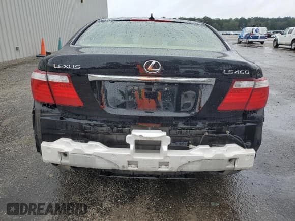 ✅ 2009 Lexus LS 460 • VIN: JTHBL46F495091310 • Lot: 84210245. Listed on Copart with Not provided. Free auction sales archive from the USA and detailed vehicle history report at DreamBid. Image 6.