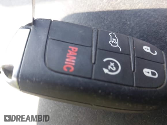 ✅ 2016 Jeep Grand Cherokee Overland • VIN: 1C4RJFCG8GC309773 • Lot: 42761220. Wystawiony na IAAI z przebiegiem 126 071 mil. Bezpłatny archiwum sprzedaży aukcyjnych z USA i szczegółowy raport historii pojazdu na DreamBid. Zdjęcie 11.