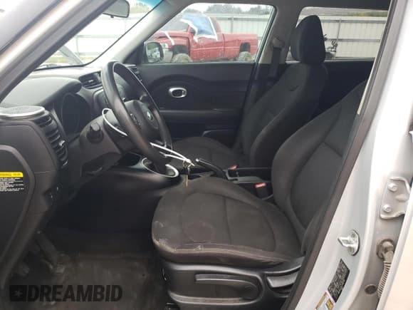 ✅ 2016 Kia Soul • VIN: KNDJN2A25G7865596 • Lot: 81656445. Listed on Copart with 101,377 mi. Free auction sales archive from the USA and detailed vehicle history report at DreamBid. Image 7.