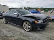 ✅ 2010 Audi S5 Premium Plus • VIN: WAUCVAFR1AA040025 • Lot: 58658575. Wystawiony na Copart z przebiegiem 96 551 mil. Bezpłatny archiwum sprzedaży aukcyjnych z USA i szczegółowy raport historii pojazdu na DreamBid. Zdjęcie 4.