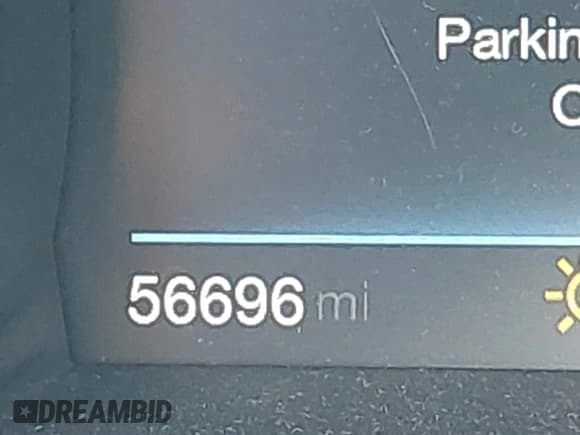 ✅ 2017 Alfa Romeo Giulia • VIN: ZARFAEBN6H7535596 • Лот: 42121252. Опубликован ранее на IAAI с пробегом 56 696 миль. Бесплатный доступ к архиву аукционных продаж из США и подробный отчёт об истории автомобиля на DreamBid. Изображение 16.