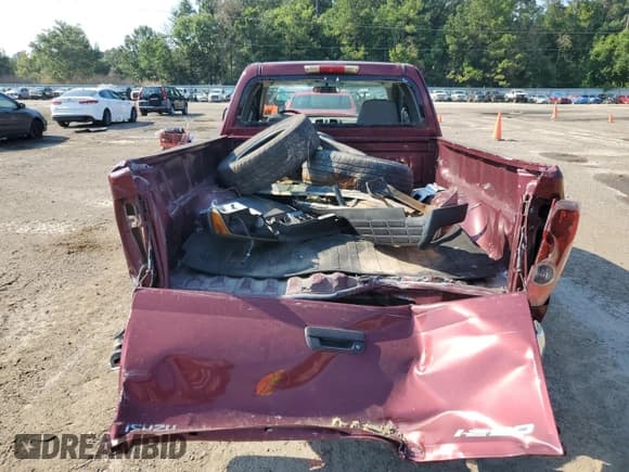 ✅ 2007 Isuzu i-Series S • VIN: 1GGCS199678701876 • Lot: 68676605. Wystawiony na Copart z przebiegiem 271 847 mil. Bezpłatny archiwum sprzedaży aukcyjnych z USA i szczegółowy raport historii pojazdu na DreamBid. Zdjęcie 6.