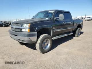 ✅ 2004 Chevrolet Silverado 2500HD LS • VIN: 1GCHK23U84F102821 • Lot: 91680675. Wystawiony na Copart z przebiegiem Nie podano. Bezpłatny archiwum sprzedaży aukcyjnych z USA i szczegółowy raport historii pojazdu na DreamBid. Zdjęcie 1.