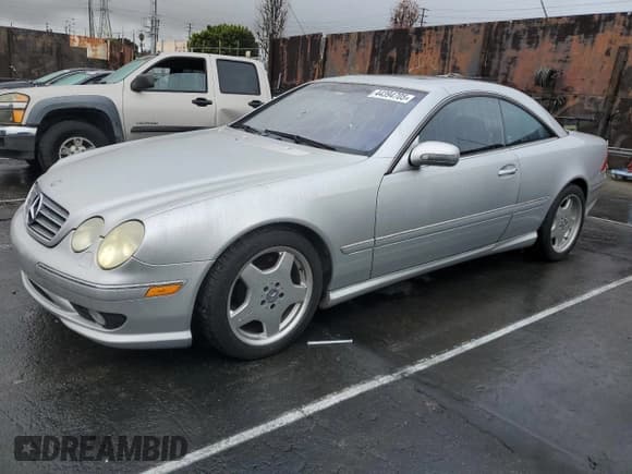 ✅ 2002 Mercedes-Benz CL AMG • VIN: WDBPJ73J52A024668 • Лот: 44394705. Опубликован ранее на Copart с пробегом Не указан. Бесплатный доступ к архиву аукционных продаж из США и подробный отчёт об истории автомобиля на DreamBid. Изображение 1.