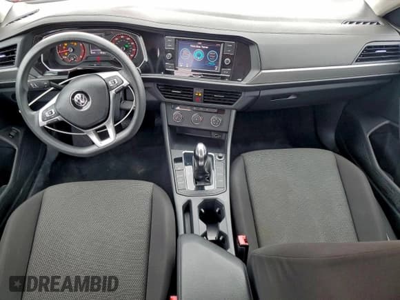 ✅ 2019 Volkswagen Jetta S • VIN: 3VWC57BU2KM091518 • Lot: 94148395. Wystawiony na Copart z przebiegiem 60 025 mil. Bezpłatny archiwum sprzedaży aukcyjnych z USA i szczegółowy raport historii pojazdu na DreamBid. Zdjęcie 8.