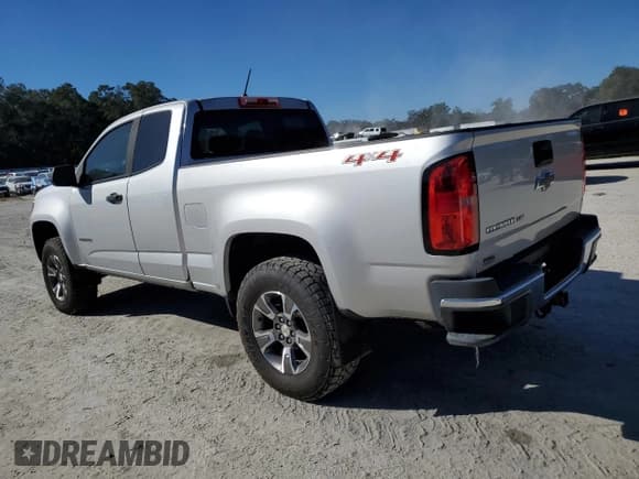 ✅ 2020 Chevrolet Colorado 4WD Work Truck • VIN: 1GCHTBEN5L1105383 • Lot: 92094565. Wystawiony na Copart z przebiegiem 50 675 mil. Bezpłatny archiwum sprzedaży aukcyjnych z USA i szczegółowy raport historii pojazdu na DreamBid. Zdjęcie 2.